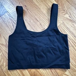 Athleta small black Aurora Scoop Crop Tank ribbed, worn once perfect condition